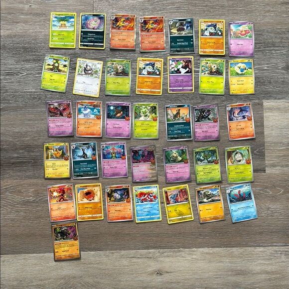 Set of 36 Pokémon Cards